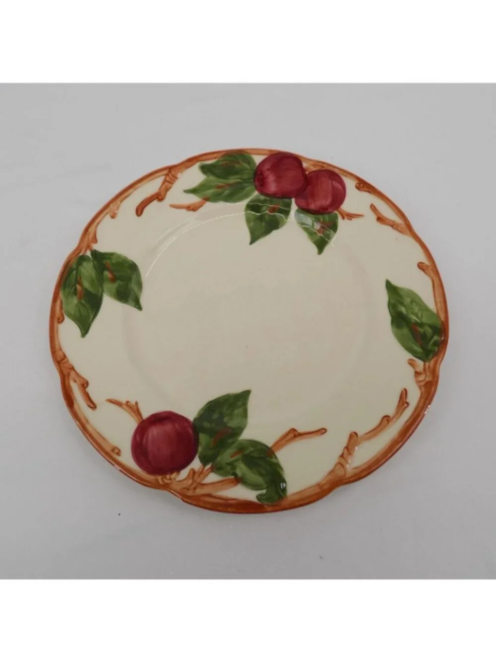 Set of 2 Franciscan Apple Salad Plate 8
